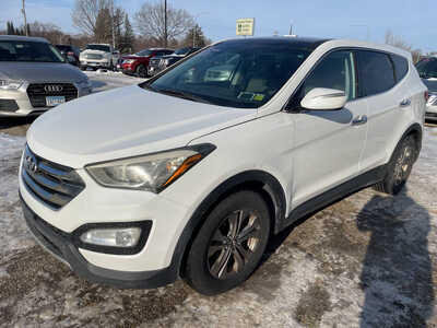 2013 Hyundai Santa Fe, $5999. Photo 4