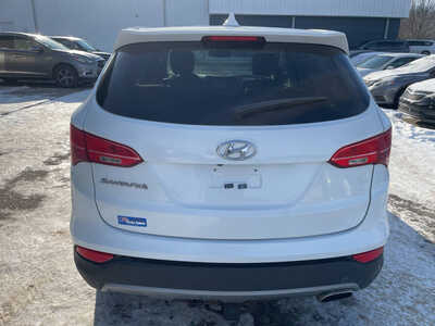 2013 Hyundai Santa Fe, $5999. Photo 6
