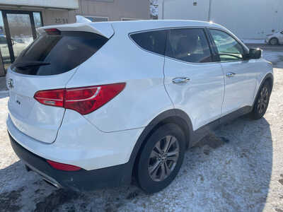 2013 Hyundai Santa Fe, $5999. Photo 7