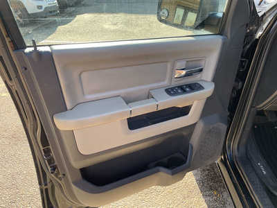 2011 RAM 1500 Crew Cab, $5999. Photo 11