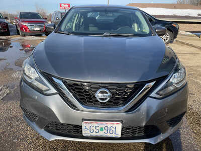 2017 Nissan Sentra, $3999. Photo 3