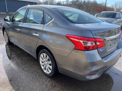 2017 Nissan Sentra, $3999. Photo 5