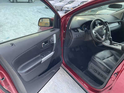 2014 Ford Edge, $6999. Photo 9