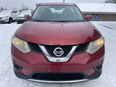 2015 Nissan Rogue, $5999. Photo 3