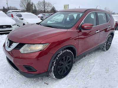 2015 Nissan Rogue, $5999. Photo 4