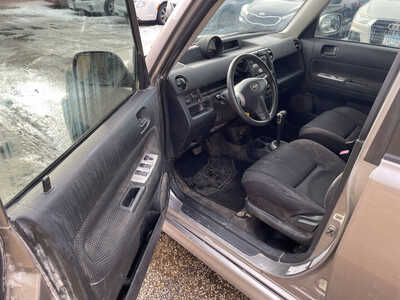 2004 Scion xB, $1999. Photo 11