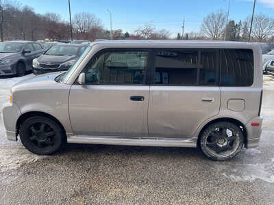 2004 Scion xB, $1999. Photo 8