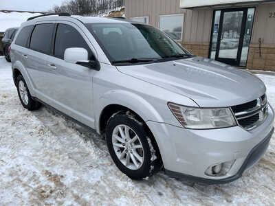 2014 Dodge Journey, $3999. Photo 2