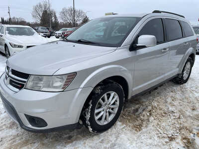 2014 Dodge Journey, $3999. Photo 4