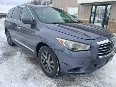 2013 Infiniti JX35, $3999. Photo 2