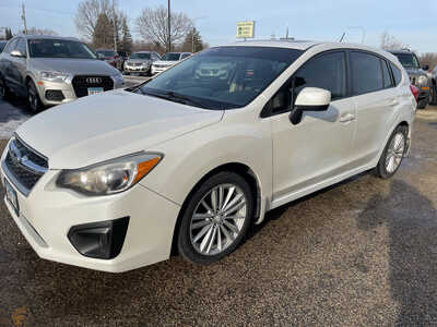 2012 Subaru Impreza, $4999. Photo 4
