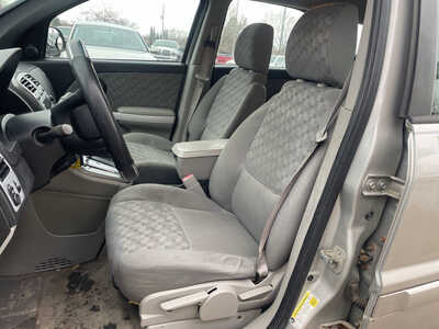 2007 Chevrolet Equinox, $1999. Photo 10
