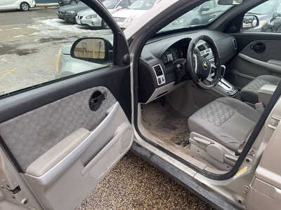 2007 Chevrolet Equinox, $1999. Photo 9