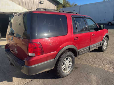 2005 Ford Expedition, $2999. Photo 7