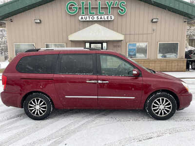 2011 Kia Sedona, $1999. Photo 1