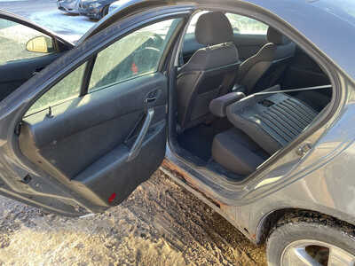 2008 Pontiac G6, $1499. Photo 12