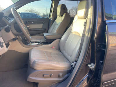 2016 GMC Acadia, $4999. Photo 11