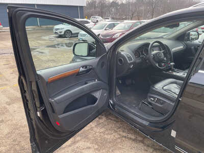 2015 Audi Q7, $8999. Photo 11