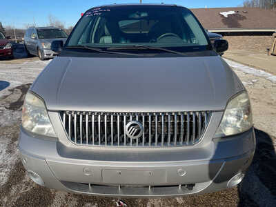 2004 Mercury Monterey, $2999. Photo 3