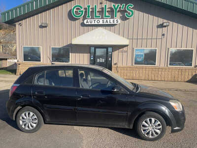 2011 Kia Rio, $1999. Photo 1