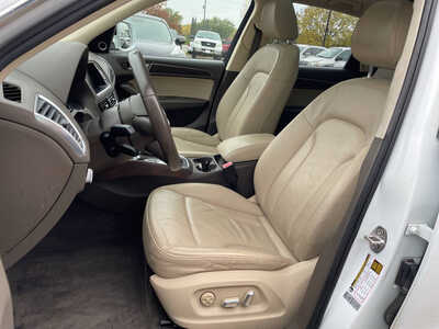 2016 Audi Q5, $2775. Photo 12