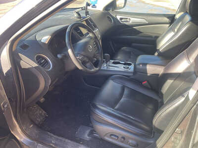 2018 Nissan Pathfinder, $2999. Photo 7