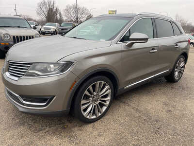 2016 Lincoln MKX, $6999. Photo 4