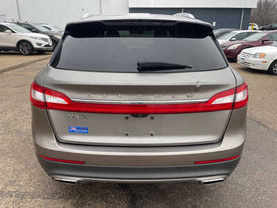 2016 Lincoln MKX, $6999. Photo 6
