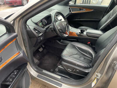 2016 Lincoln MKX, $6999. Photo 9