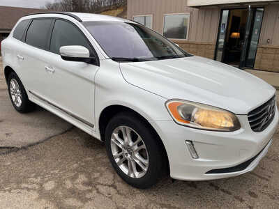 2015 Volvo XC60, $5999. Photo 2