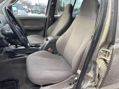 2004 Jeep Liberty, $2999. Photo 11