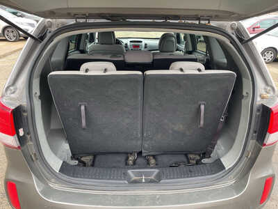 2015 Kia Sorento, $1999. Photo 10