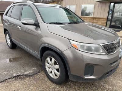 2015 Kia Sorento, $1999. Photo 2