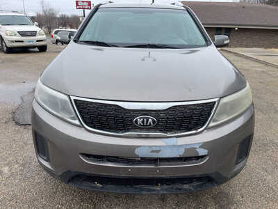 2015 Kia Sorento, $1999. Photo 3