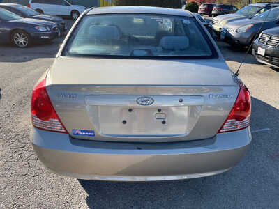 2006 Hyundai Elantra, $1499. Photo 6