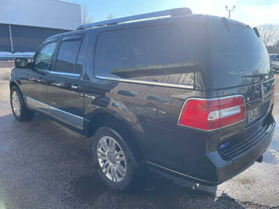 2013 Lincoln Navigator L, $5999. Photo 5