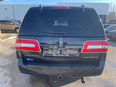 2013 Lincoln Navigator L, $5999. Photo 6