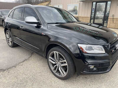 2016 Audi SQ5, $9999. Photo 2
