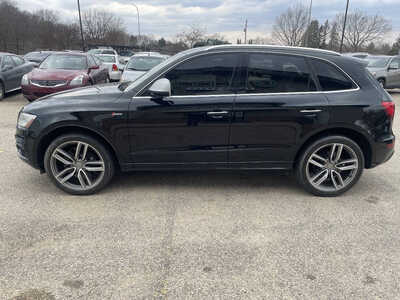 2016 Audi SQ5, $9999. Photo 5