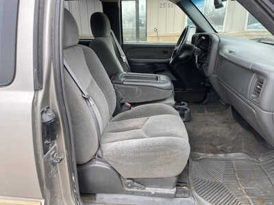 2003 Chevrolet 1500 Ext Cab, $2999. Photo 10
