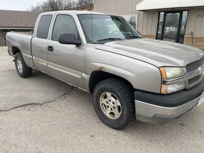 2003 Chevrolet 1500 Ext Cab, $2999. Photo 2