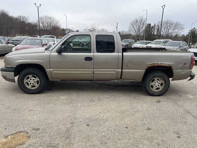 2003 Chevrolet 1500 Ext Cab, $2999. Photo 5