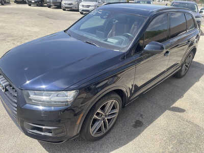 2017 Audi Q7, $9999. Photo 11