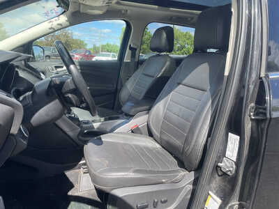 2015 Ford Escape, $4999. Photo 11