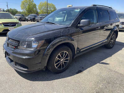 2018 Dodge Journey, $4999. Photo 4
