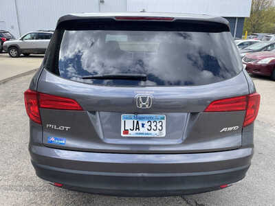 2016 Honda Pilot, $13999. Photo 7