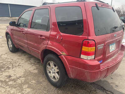 2005 Ford Escape, $1999. Photo 5