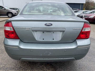 2006 Ford Five Hundred, $999. Photo 7