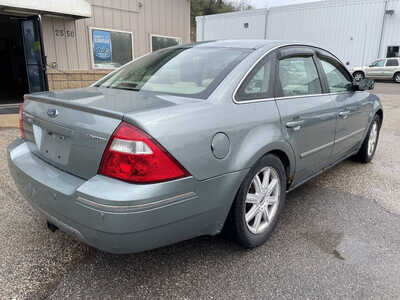2006 Ford Five Hundred, $999. Photo 8
