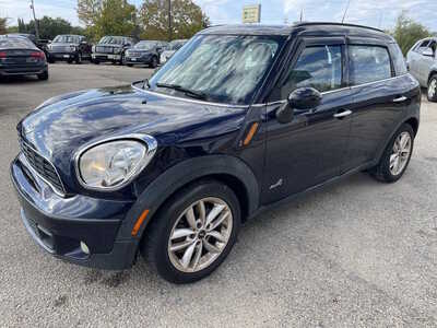2014 MINI Cooper Countryman, $3999. Photo 4